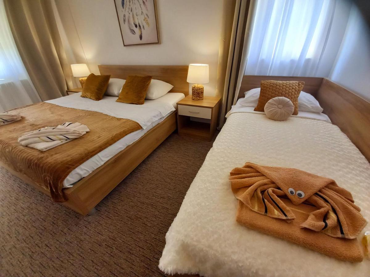 Studio Apartmani “Jarnecic” Krk Town Bagian luar foto