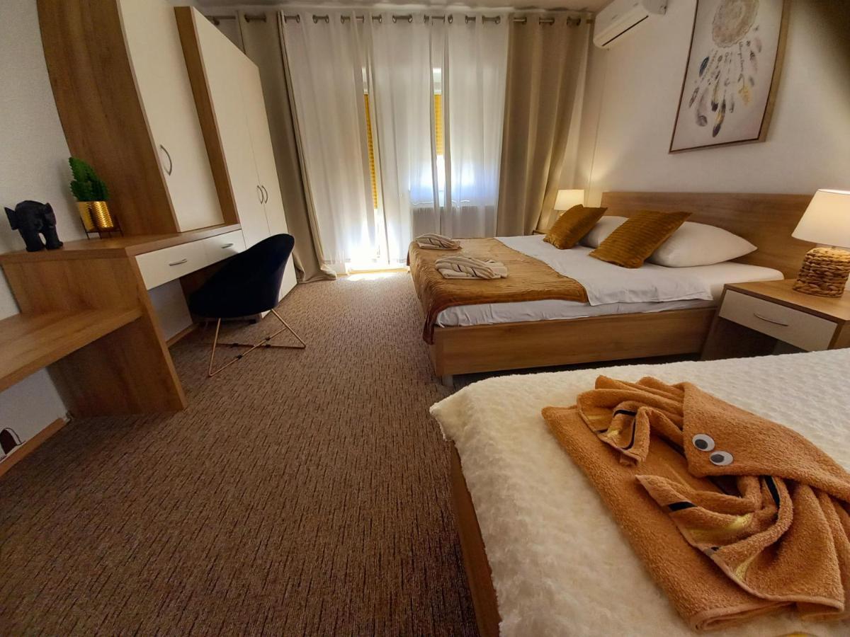 Studio Apartmani “Jarnecic” Krk Town Bagian luar foto