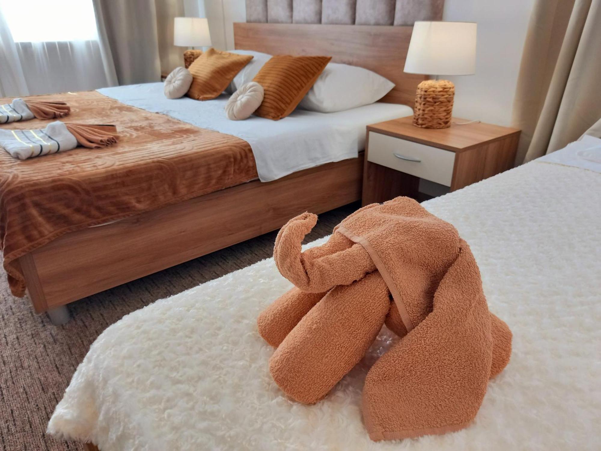 Studio Apartmani “Jarnecic” Krk Town Bagian luar foto